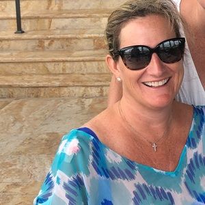 Meet your Posher, Anne